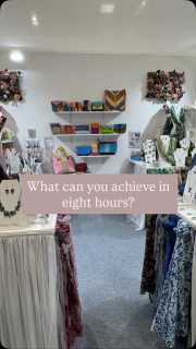 Time to set up our stand at @springautumnfair and what a busy eight hours it was! Thanks to the real Miss Milly for her help today.
The trade only show opens at 9am on Sunday and if you’re in the market for gorgeous, colourful jewellery, scarves and bags, come and find us on Stand D54-E55 in Hall 7.