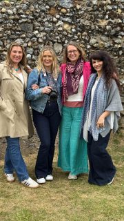 Throwback to our Autumn & Winter photoshoot whilst we are prepping the one for next Spring & Summer’s collection. Always a fun time being out in the wild with our lovely photographer @emmaratcliffestudio and models @thelilacaroundtheworld and @haleymarie_model