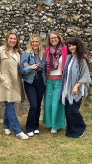 Throwback to our Autumn & Winter photoshoot whilst we are prepping the one for next Spring & Summer’s collection. Always a fun time being out in the wild with our lovely photographer @emmaratcliffestudio and models @thelilacaroundtheworld and @haleymarie_model