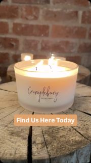 A beautiful venue to enjoy some Christmas gift shopping today. We’re at @crumplebury on the Worcestershire / Herefordshire border. Travelling in during sunrise was a delight with orange skies followed by a now crisp, sunny day. We can enjoy sheep through the huge picture window at the end of the barn. And there is a great selection of local crafters with gifts on offer for all. 

This is our last event this year so if you’re local, come along between 10am and 4pm. Voices Unlimited will be singing and there are some scrummy festive wraps on offer for when you’re hungry.

#christmasgiftsforher #colourfulgifts #unusualgifts