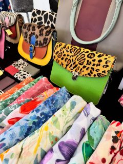 Our colourful jewellery, scarves and bags in the wild at the @winterfoldhs Hollyberry Fayre today from 10.30 to 3.30, open to all. So if you’re in the #Bromsgrove or #Kidderminster area and fancy a bit of Christmas shopping come and have a mooch.
As well as Miss Milly, you’ll find chilli products, handmade children’s clothing, wooden gifts, wreaths, honey products, crochet crafts, plants, candles, hair accessories, other gifts, tombola and refreshments.
