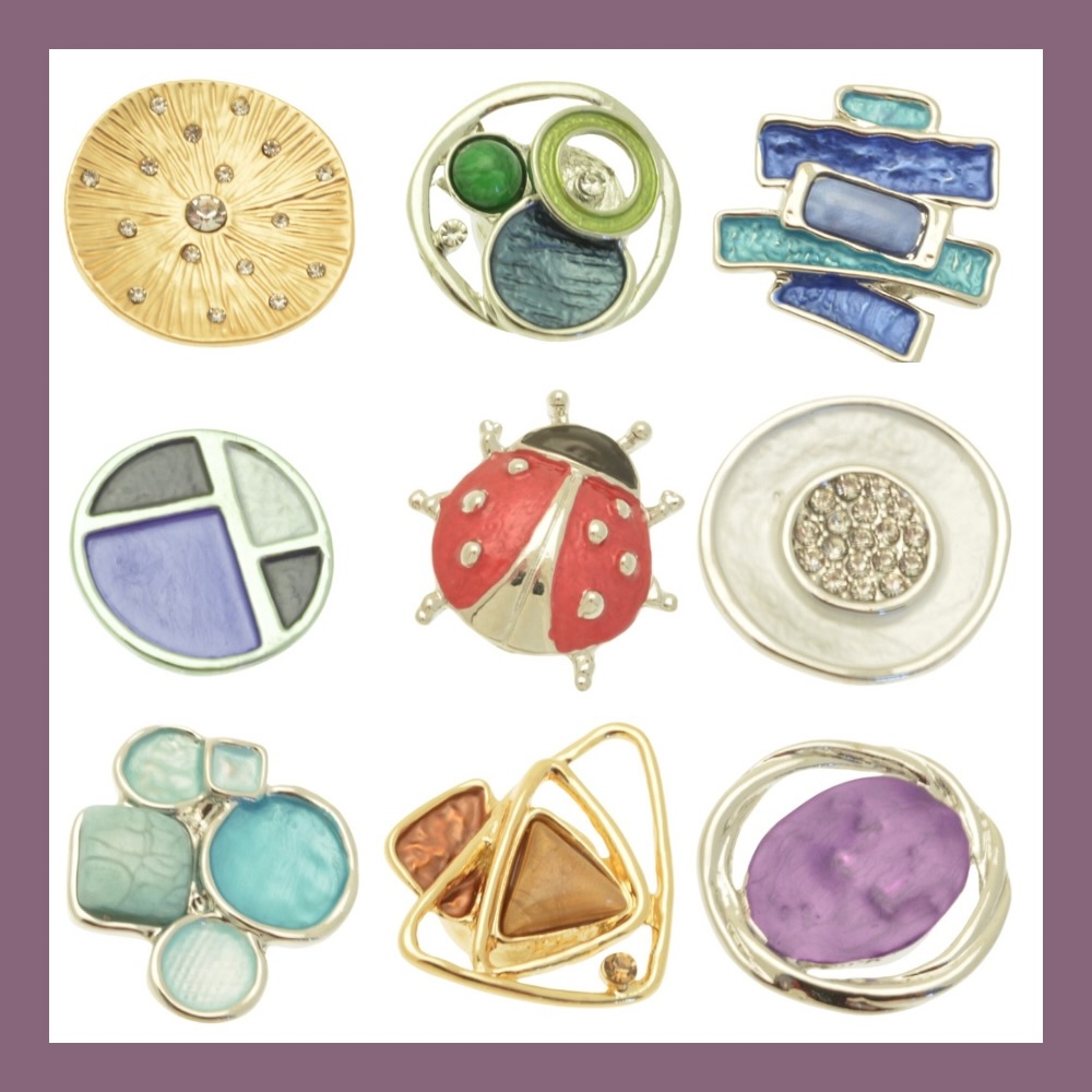 Mini magnetic brooches. Small but mighty. Launching next month online and at trade only @homeandgiftharrogate

Retailers: see us in Harrogate on stand DP3-B07.