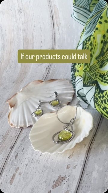 Our new jewellery and scarves are getting ready for you!